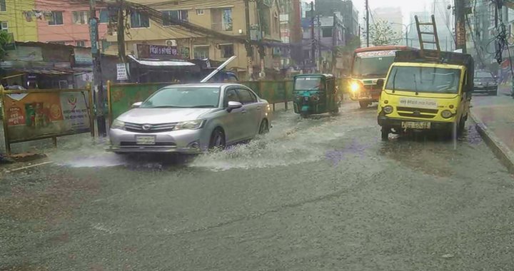 রাজধানীতে ১১৬ মিলিমিটার বৃষ্টিতে জলাবদ্ধতা