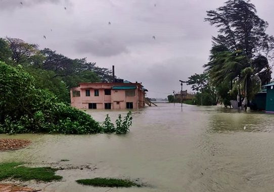 রেমালের তাণ্ডব: ৩৭৫৮০৯৬ জন মানুষ ক্ষতিগ্রস্ত