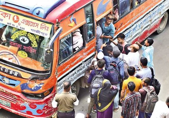 শিক্ষার্থীদের জন্য সপ্তাহের সাত দিন অর্ধেক বাস ভাড়া