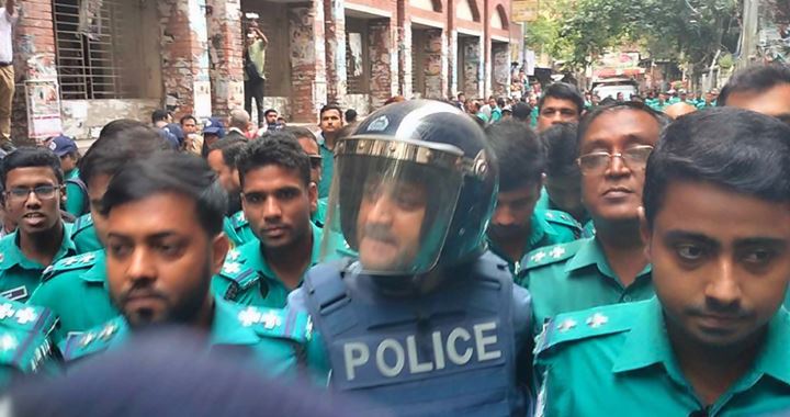 ব্যারিস্টার সুমন গ্রেফতার, ৫ দিনের রিমান্ড মঞ্জুর