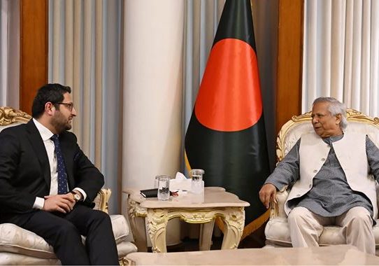 বাংলাদেশে ব্যবসার সম্ভাবনা খুঁজছে পাকিস্তানী শিল্পগোষ্ঠী