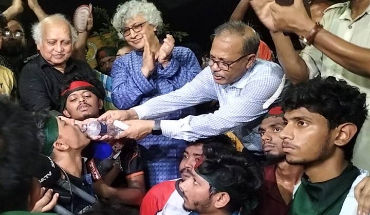জগন্নাথ শিক্ষার্থীদের ৩ দফা দাবি মেনে নিল সরকার