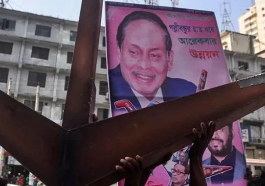 আনিসুল, হাওলাদার ও চুন্নুর নিয়ন্ত্রণে যাচ্ছে জাপা