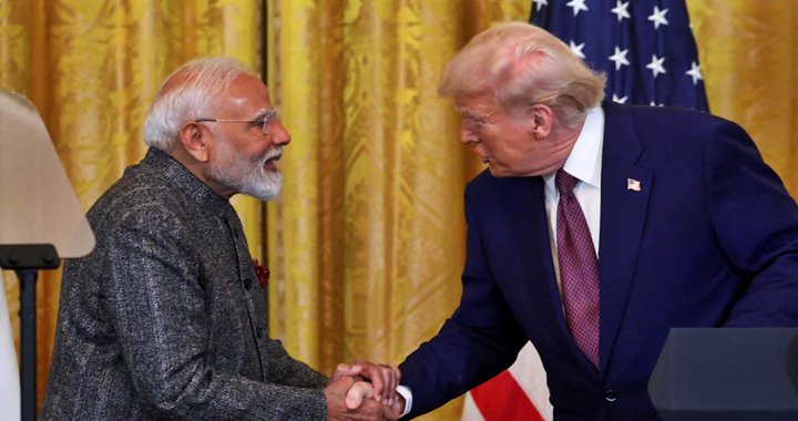 ভারতের ওপর ২৫ শতাংশ শুল্ক আরোপের ঘোষণা ট্রাম্পের
