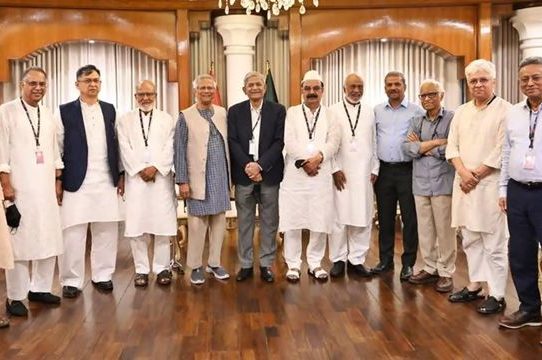 ফেব্রুয়ারির প্রথমার্ধে নির্বাচনের কথা বললেন প্রধান উপদেষ্টা