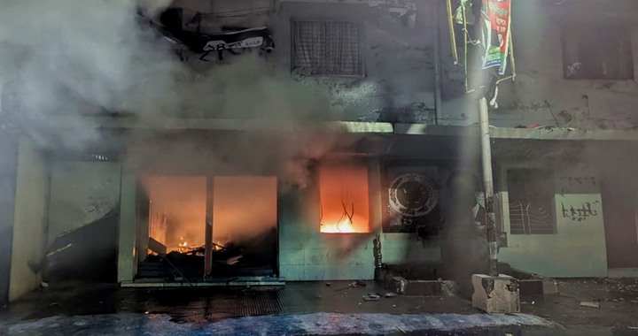 ফের জাতীয় পার্টির কেন্দ্রীয় কার্যালয়ে হামলা ও অগ্নিসংযোগ