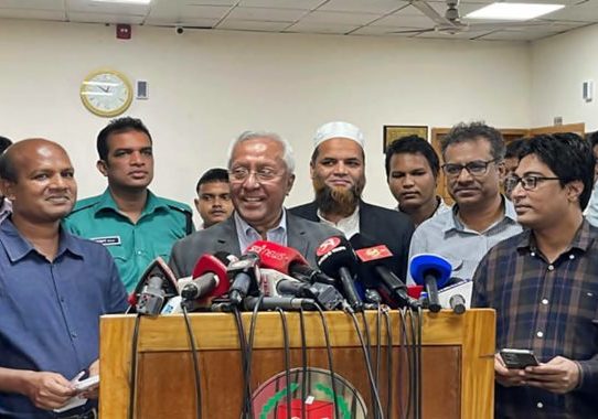ত্রয়োদশ জাতীয় সংসদ নির্বাচনে ভোটকেন্দ্রের সংখ্যা ৪২৭৬১টি