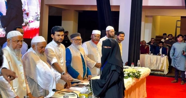 ক্ষতিপূরণ পেল শাপলা চত্বরে নিহতদের পরিবার