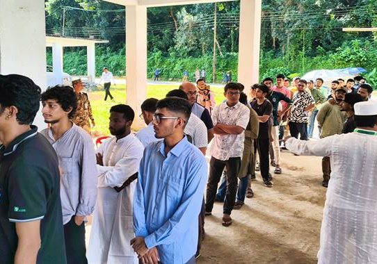 চাকসু নির্বাচনে ভোট পড়েছে ৭০ শতাংশ