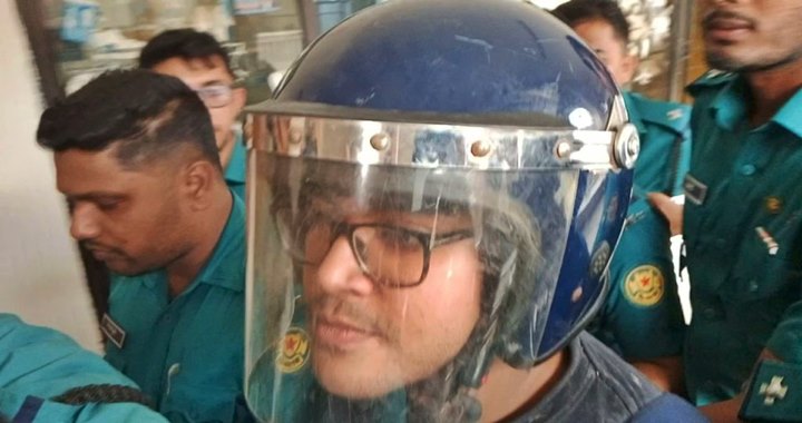 ধর্মীয় অনুভূতিতে আঘাত: বুয়েট শিক্ষার্থী কারাগারে