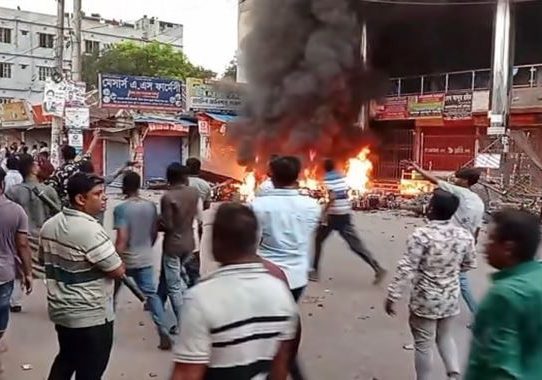 বোয়ালমারীতে বিএনপির দুই পক্ষের সংঘর্ষ, আহত ৩০