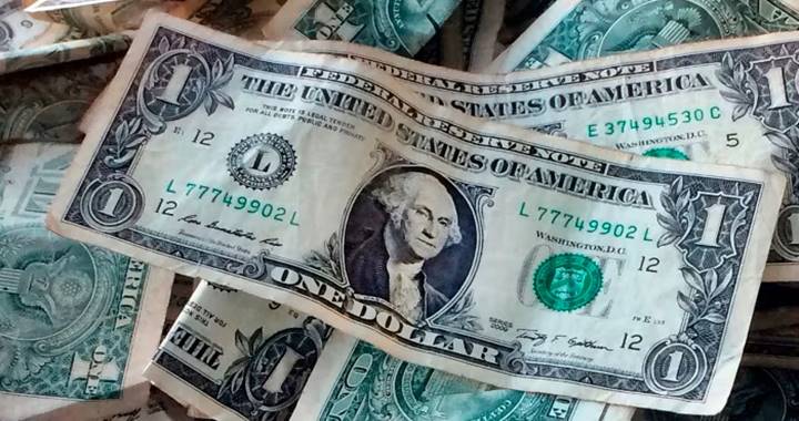 আকুর বিল পরিশোধের পর রিজার্ভ ৩১ বিলিয়নে নামলো