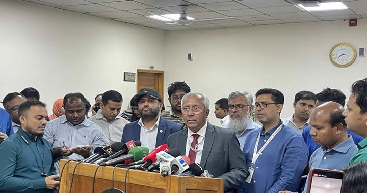 দেশে ভোটার ১২ কোটি ৭৬ লাখ ৯৫ হাজার ১৮৩ জন