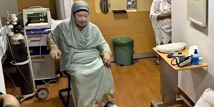 খালেদা জিয়া হাসপাতালে নিবিড় পর্যবেক্ষণে