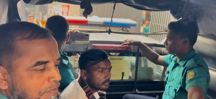 গ্রেফতারের কয়েক ঘণ্টা পর জামিনে মুক্ত হিরো আলম