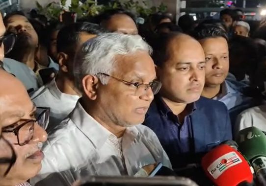 খালেদা জিয়ার শারীরিক অবস্থা অপরিবর্তিত