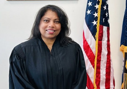 যুক্তরাষ্ট্রে প্রথম বাংলাদেশি বংশোদ্ভূত নারী বিচারপতি সোমা