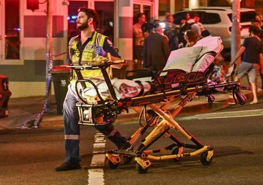 সিডনির বন্ডাই সৈকতে বন্দুকধারীদের গুলিতে নিহত ১২