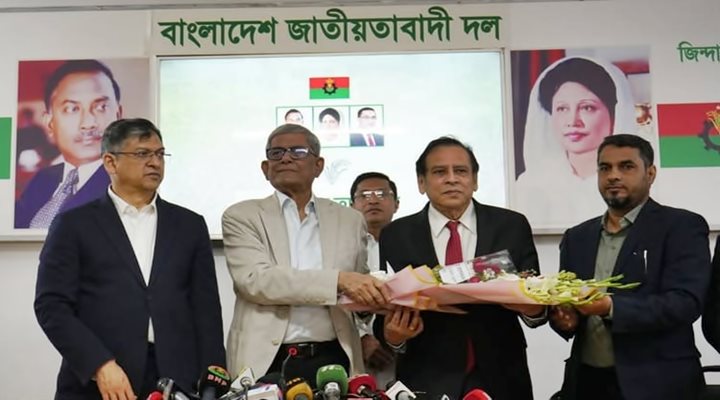 আনুষ্ঠানিকভাবে বিএনপিতে যোগ দিলেন রেজা কিবরিয়া