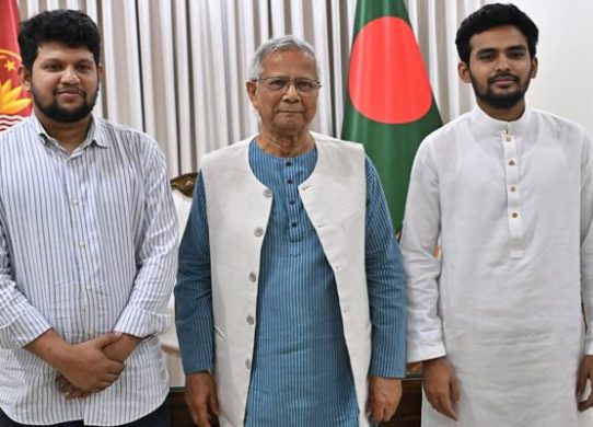 উপদেষ্টা আসিফ মাহমুদ ও মাহফুজ আলম পদত্যাগ করেছেন