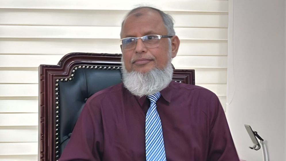 পদে থেকে কোনো উপদেষ্টা নির্বাচনে অংশ নিতে পারবেন না