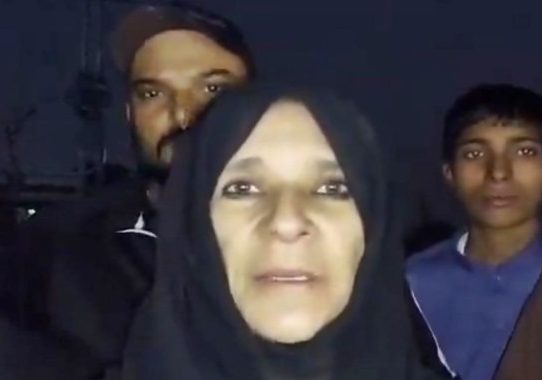 কারাগারে বন্দী ইমরান খান সুস্থ আছেন