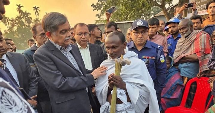 দীপু চন্দ্র দাসের পরিবারের দায়িত্ব নিয়েছে সরকার