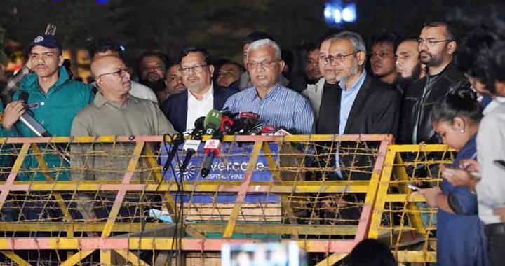 খালেদা জিয়া চিকিৎসা গ্রহণ করতে পারছেন