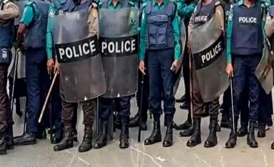 নির্বাচনে ম্যাজিস্ট্রেসি ক্ষমতা চায় পুলিশ