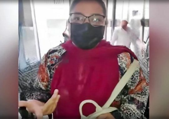 শীর্ষ সন্ত্রাসী সুব্রত বাইনের মেয়ে বিথী আটক