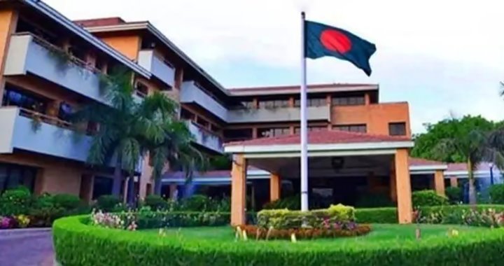 দিল্লিতে বাংলাদেশ হাইকমিশনের ভিসা সেবা স্থগিত