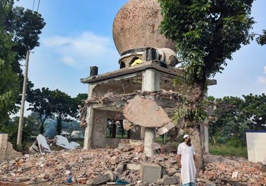 ১৬ মাসে সারাদেশে ১১৩টি মাজারে হামলা