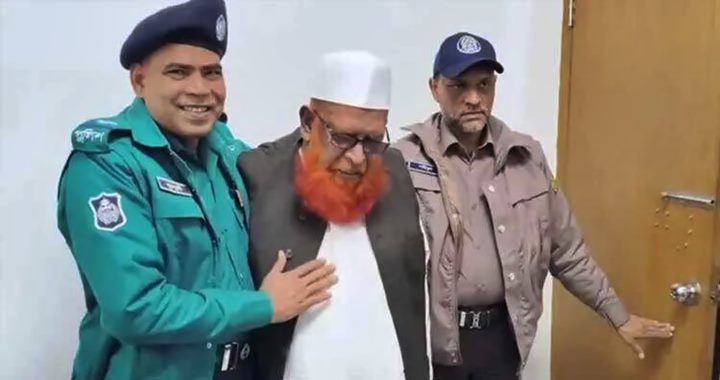 যুদ্ধাপরাধে ফাঁসির দণ্ডপ্রাপ্ত প্রথম আসামির আত্মসমর্পণ