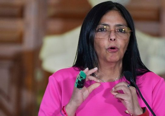 ভেনেজুয়েলার অন্তর্বর্তী প্রেসিডেন্ট হলেন ডেলসি রদ্রিগেজ