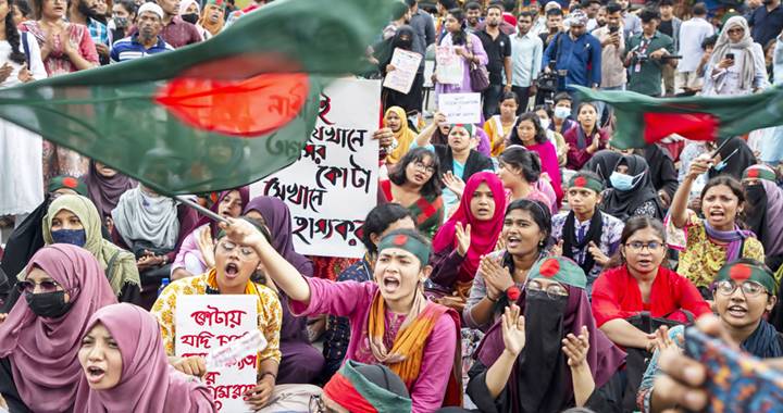 জুলাই যোদ্ধাদের দায়মুক্তি দিয়ে অধ্যাদেশ অনুমোদন