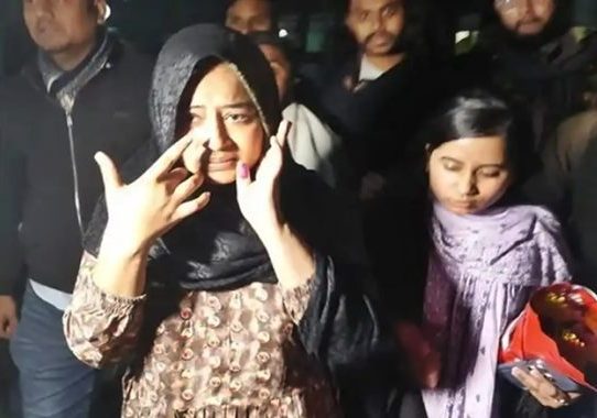 জামিনে কারামুক্ত হলেন জুলাই যোদ্ধা সুরভী