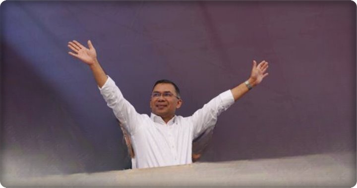 দেশকে বিপর্যয়ের হাত থেকে রক্ষা করেছেন তারেক রহমান