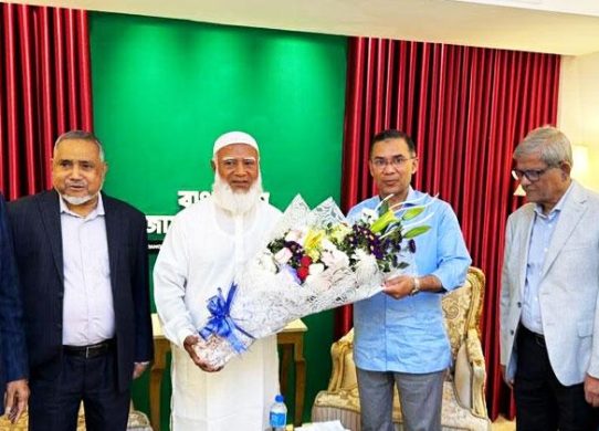 ডা. শফিকুর ও নাহিদের বাসায় তারেক রহমান