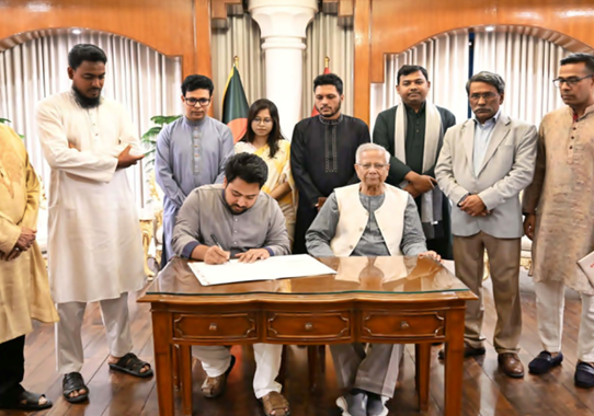 চার মাস পর জুলাই সনদে স্বাক্ষর করল এনসিপি