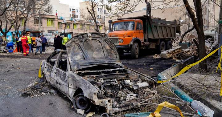ইরানে যুক্তরাষ্ট্র ও ইসরায়েলের হামলা, নিহত ২০১