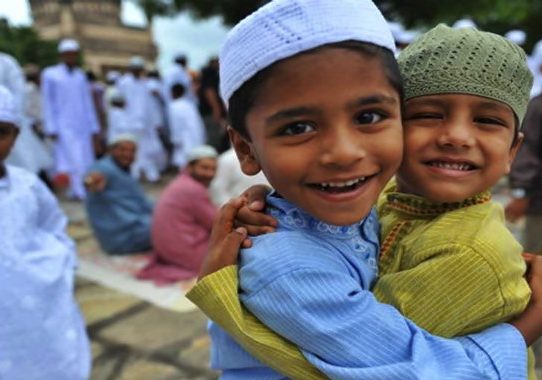 ঈদুল ফিতর শনিবার