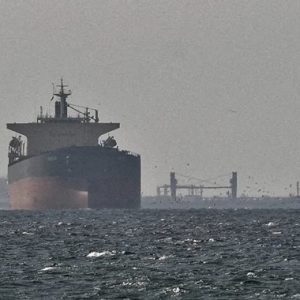 হরমুজ কী মার্কিন সাম্রাজ্যের পতন ঘটাবে