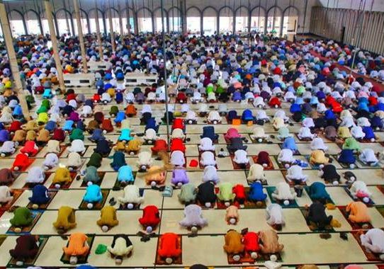রাজধানীর কোথায় কখন ঈদের জামাত