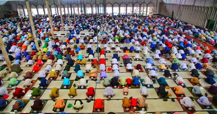 রাজধানীর কোথায় কখন ঈদের জামাত