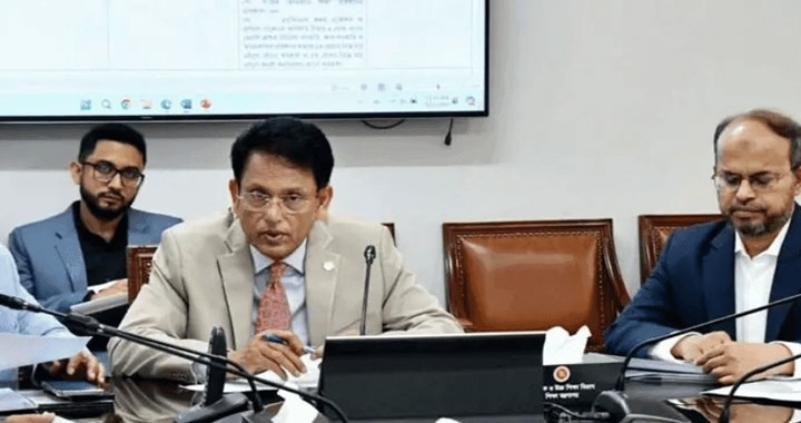 ম্যানেজিং কমিটির সভাপতি হতে লাগবে না স্নাতক পাশ