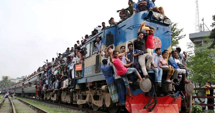 ঈদযাত্রায় ভোগান্তি, যানজট ও কালবৈশাখী