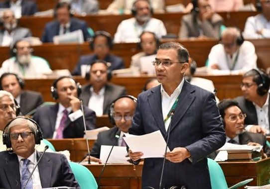 প্রথম দিনেই সংসদে উত্তাপ, বিরোধী দলের ওয়াকআউট