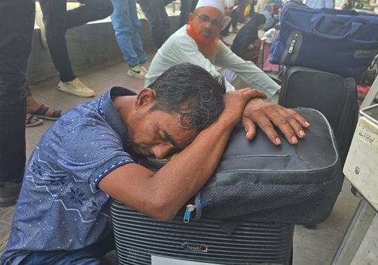 শাহজালালে তিনদিনে ৭৪ ফ্লাইট বাতিল ঘোষণা