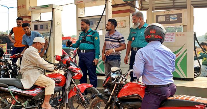 এপ্রিলে জ্বালানি তেলের দাম বাড়ছে না