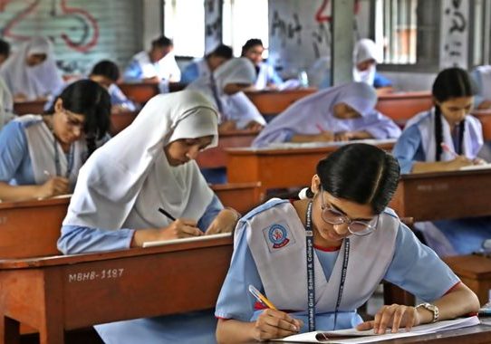 এসএসসি পরীক্ষার প্রথম দিন অনুপস্থিত ২৫৪০৮ শিক্ষার্থী
